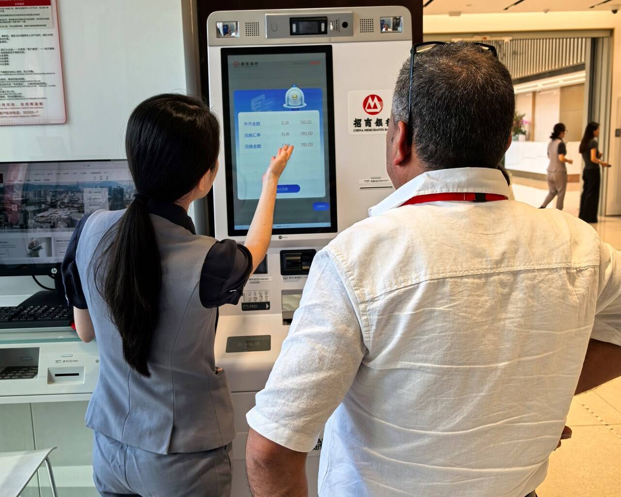 最新医保卡提取现金方法自助提款机方法分析(最方便真实的杭州医疗保障卡怎么提取现金方法)
